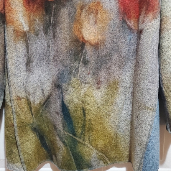 Lily London Watercolor Abstract Floral High-Low Tunic Top Size Large - Picture 11 of 12